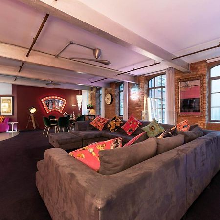 Amazingly Luxurious Loft Apartment, Soho - 3 Bedrooms, 2 Bath & Office Londres Extérieur photo