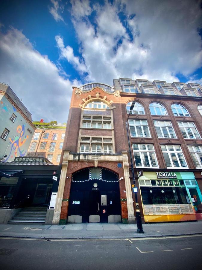 Amazingly Luxurious Loft Apartment, Soho - 3 Bedrooms, 2 Bath & Office Londres Extérieur photo