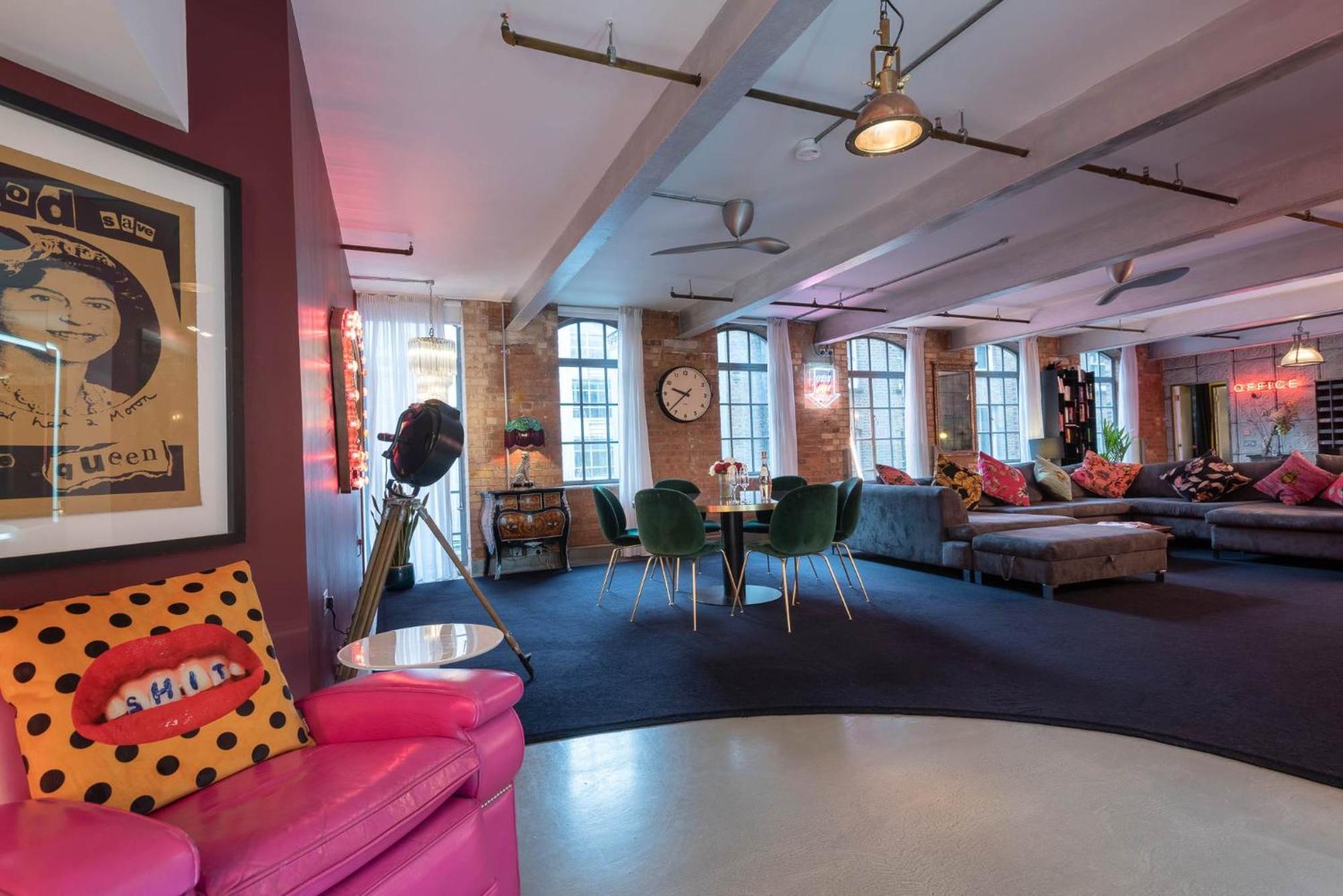 Amazingly Luxurious Loft Apartment, Soho - 3 Bedrooms, 2 Bath & Office Londres Extérieur photo