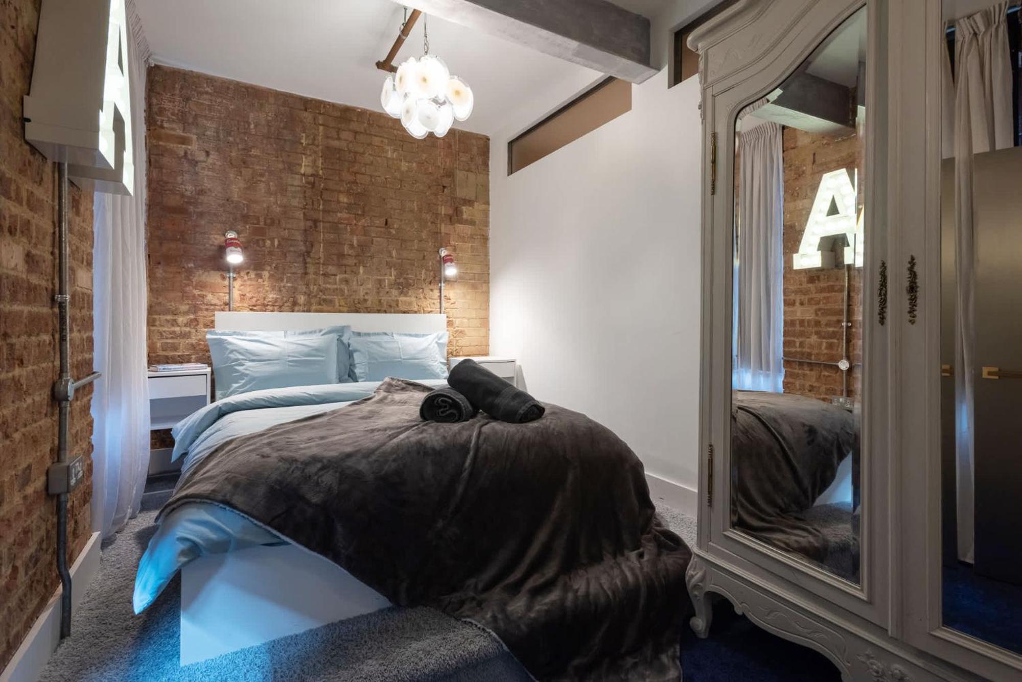 Amazingly Luxurious Loft Apartment, Soho - 3 Bedrooms, 2 Bath & Office Londres Extérieur photo