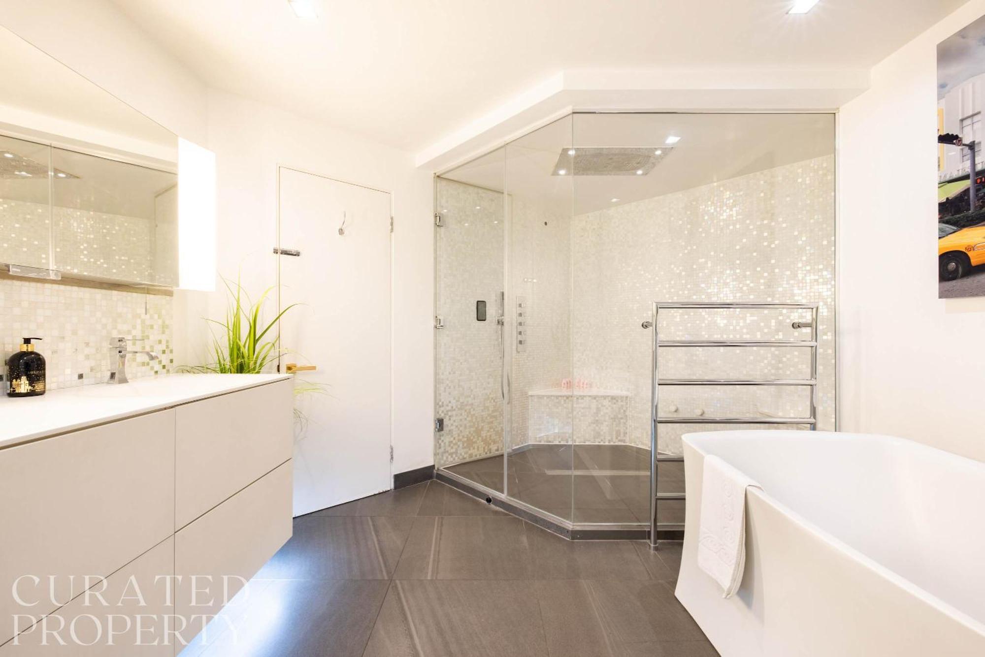 Amazingly Luxurious Loft Apartment, Soho - 3 Bedrooms, 2 Bath & Office Londres Extérieur photo