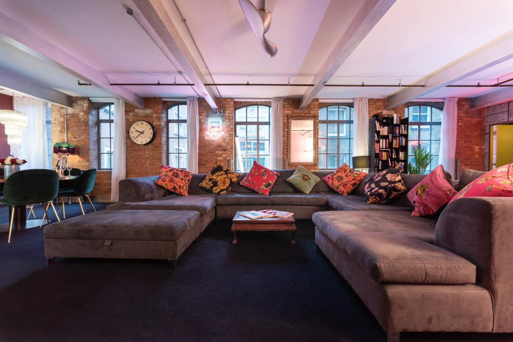 Amazingly Luxurious Loft Apartment, Soho - 3 Bedrooms, 2 Bath & Office Londres Extérieur photo