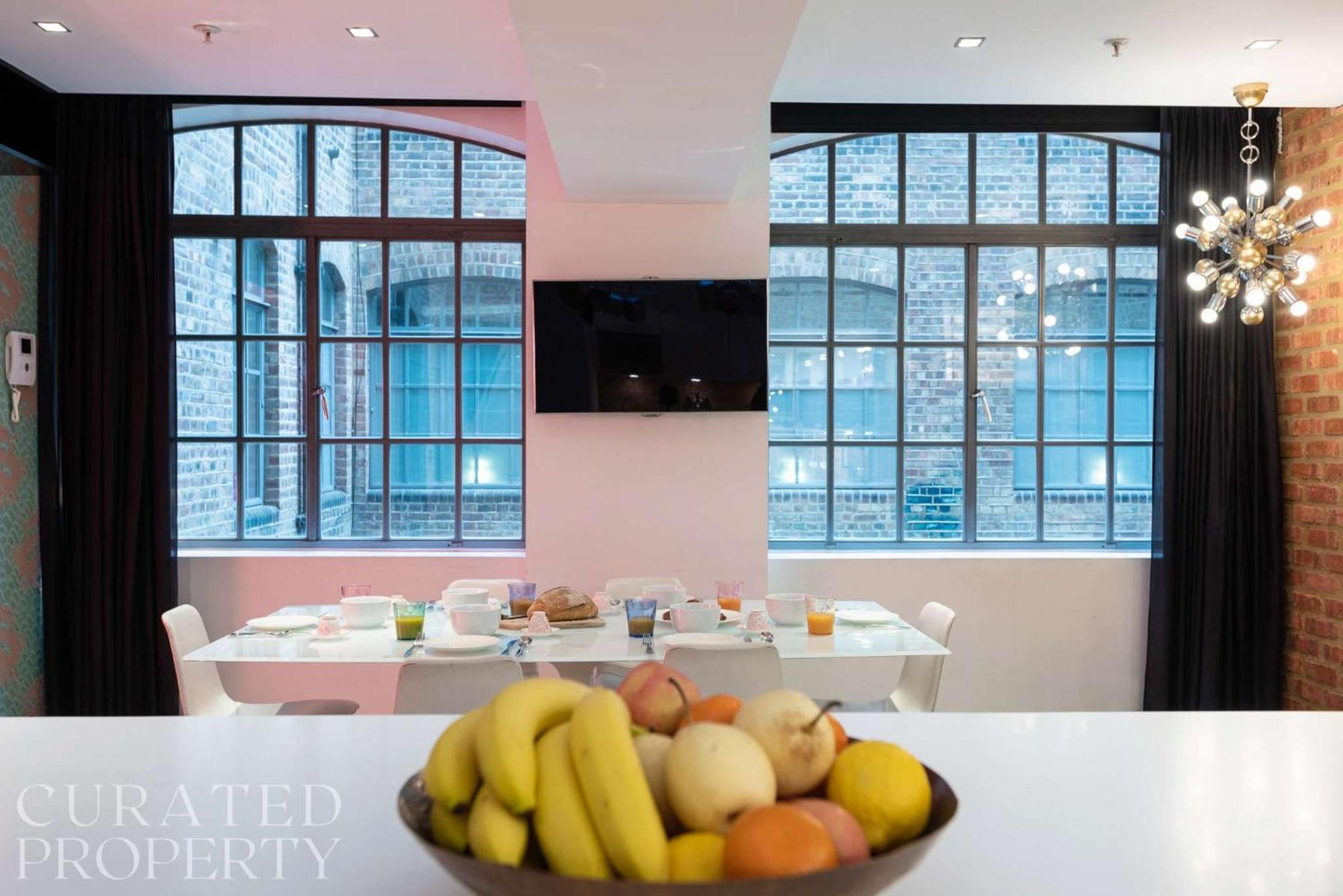 Amazingly Luxurious Loft Apartment, Soho - 3 Bedrooms, 2 Bath & Office Londres Extérieur photo