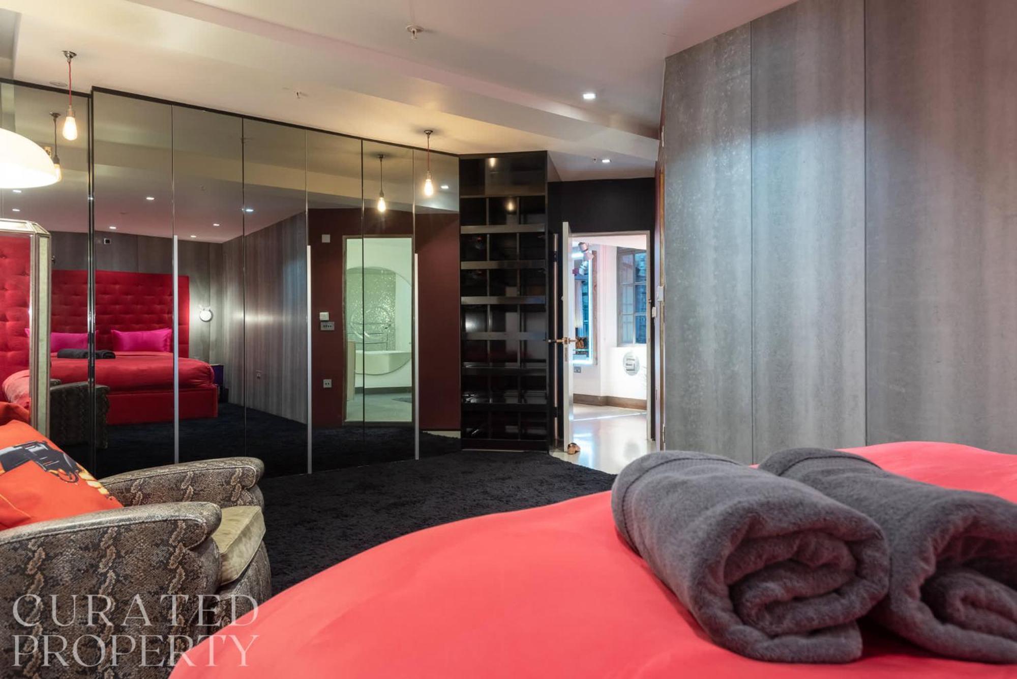 Amazingly Luxurious Loft Apartment, Soho - 3 Bedrooms, 2 Bath & Office Londres Extérieur photo