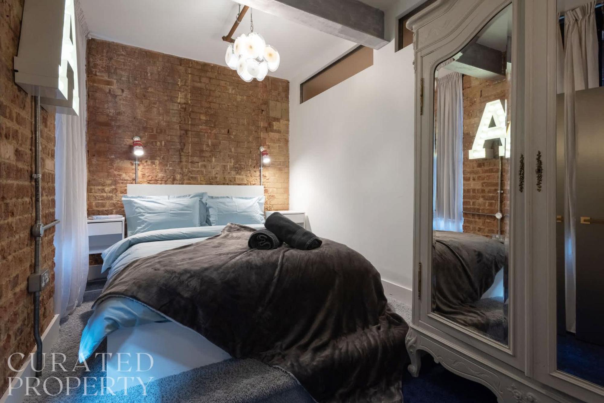 Amazingly Luxurious Loft Apartment, Soho - 3 Bedrooms, 2 Bath & Office Londres Extérieur photo